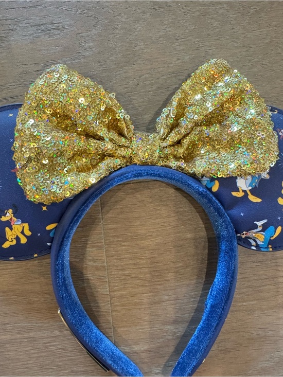 Disney Parks x Loungefly WDW 50th Anniversary Minnie Mouse Ear Headband main image 4